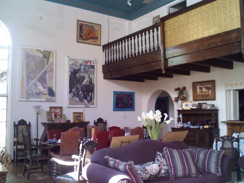 Lundeen Inn Of The Arts لاس كروسيس، نيومكسيكو المظهر الخارجي الصورة